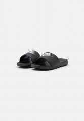 Nike Sportswear VICTORI ONE SLIDE Pantolette flach black/white VICTORI ONE SLIDE Мюли на плоской подошве черно-белый