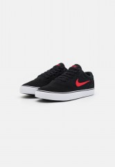 Nike SB CHRON 2 UNISEX Sneaker low black/university red/white CHRON 2 UNISEX Низкие кроссовки женские черный/университетский красный/белый