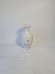 Ваза винтажная Gerq с наивным цветочным декором, фарфор, 21 см, Германия, 1960-70гг.