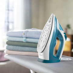 Philips Philips Dampfbugelstation DST3011/20, 0.3 ml Wassertank, Series 3000 Dampfbugeleisen Паровой утюг Philips DST3011/20, резервуар для воды 0,3 мл, паровой утюг Series 3000