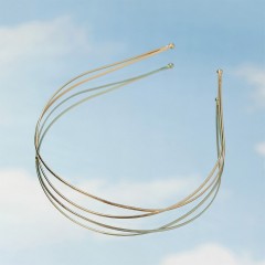 The Hair Edit Gold Carved Chaplet Headband Золотая резная повязка на голову в виде часовни