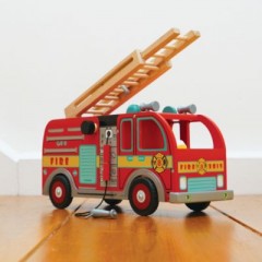 Le Toy Van Feuerwehrwagen Set TV427 Комплект пожарной машины TV427