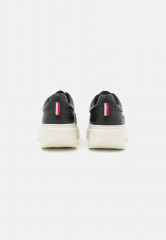 Tommy Hilfiger CHUNKY Trainers black КРОССОВКИ Кроссовки черный