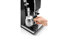 DeLonghi DeLonghi Dinamica ECAM 358.15.B , Vollautomat schwarz schwarz DeLonghi Dinamica ECAM 358.15.B, полностью автоматический, черный