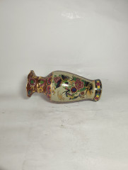 Ваза винтажная в традиционном китайском стиле, с изображением птиц и цветов, средний размер, в ярких тонах, 21 см, фарфор, Китай, 1960-70гг.