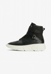 Tommy Hilfiger CHUNKY High-top trainers black CHUNKY Высокие кроссовки черный