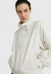 Tommy Hilfiger SAILING Training jacket weathered white ПАРУСНЫЙ Куртка тренировочная выветрившийся белый