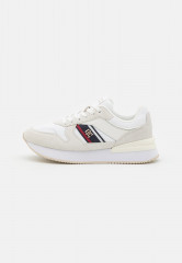 Tommy Hilfiger CORP WEBBING RUNNER Trainers white CORP WEBBING RUNNER Кроссовки белый