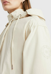 Tommy Hilfiger HOODED  Parka light sandalwood С КАПЮШОНОМ Парка светлое сандаловое дерево