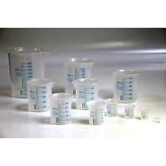 Wissner aktiv lernen Messbechersatz mit blauer Skala (11 Teile) Набор мерных стаканов с синей шкалой (11 шт.)