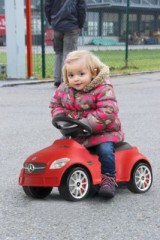 Jamara Rutscher Mercedes SLK55AMG rot Райдер Mercedes SLK55AMG красный